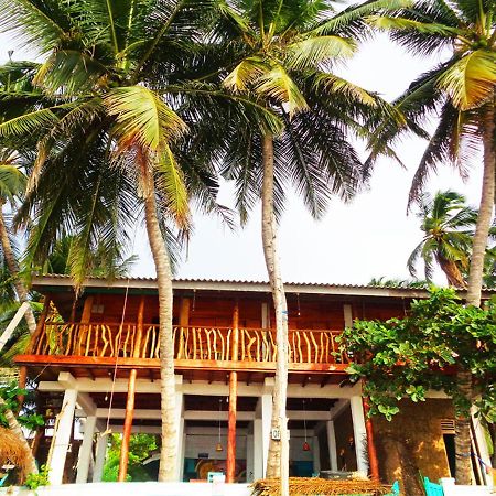 Reggae Zone Beach Resort 탕갈레 외부 사진
